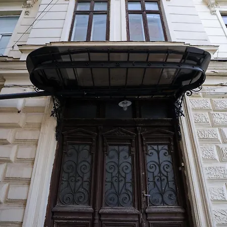 Fatcat * Bucharest