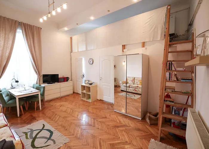 Fatcat Апартаменти Бухарест